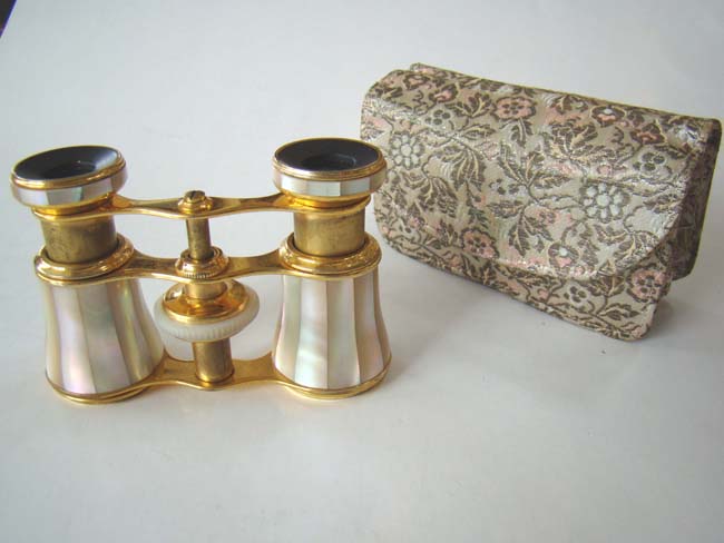 A 'Mint' Condition pair of Antique Opera Glasses by Colmont, Paris, circa 1900